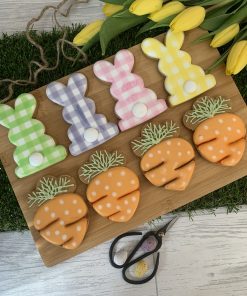 Easter Cookie Platter of 8 Bunnies and Carrots - Image 2