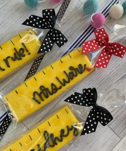 Individual Ruler Cookie - In a cello bag, heat sealed with bow - Can be personalised - Image 2