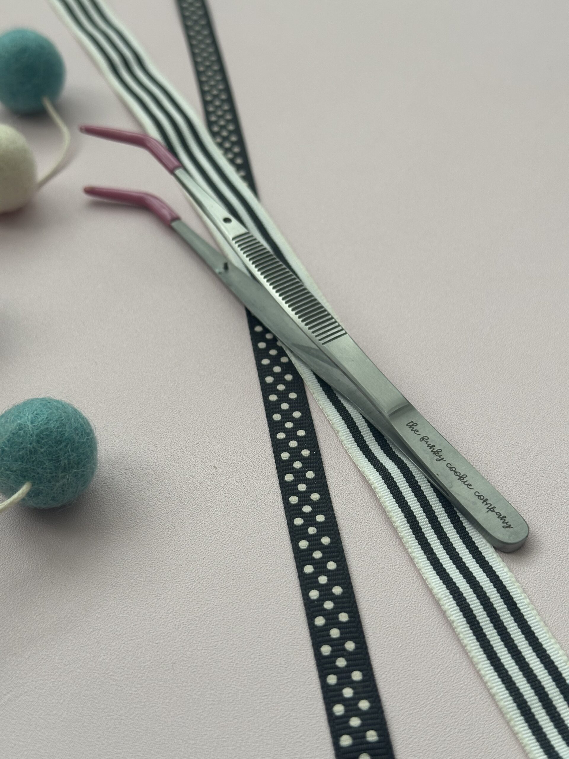 Silicone Tip Tweezers - Image 5